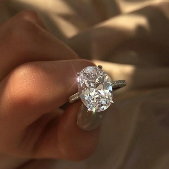 🆕 5C.T.W Oval Diamond FINAL DROP - Picture 5 of 16